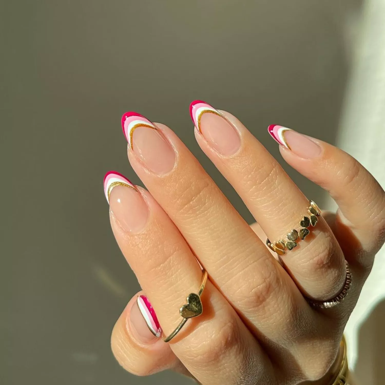 Trendy French manicure for August 2024: the most fashionable ideas to replace the classic French manicure